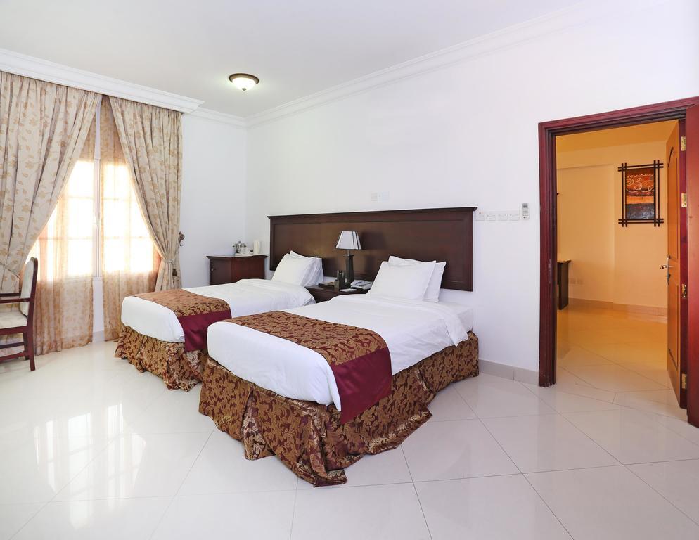 Al Maha Int Hotel Oman Muscat Exteriör bild